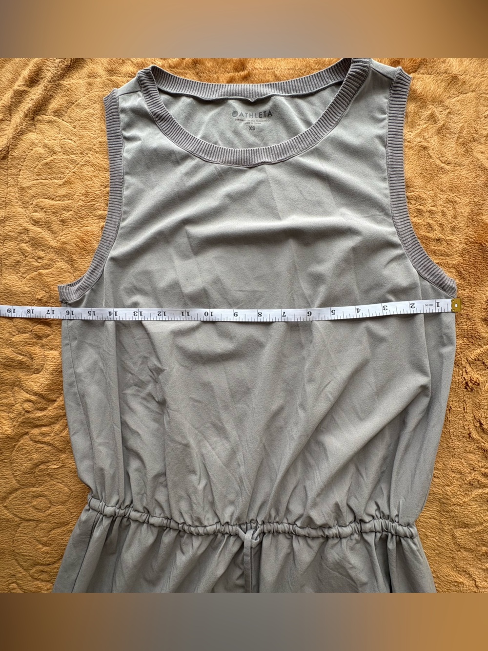 Athlete Rincon Dress in Silver grey Size XS silky fabric lightweight - Picture 6 of 9